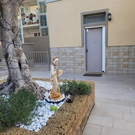 House Del Levante Locazione Turistica * Bari