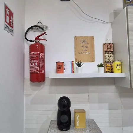 House Del Levante Locazione Turistica * Bari